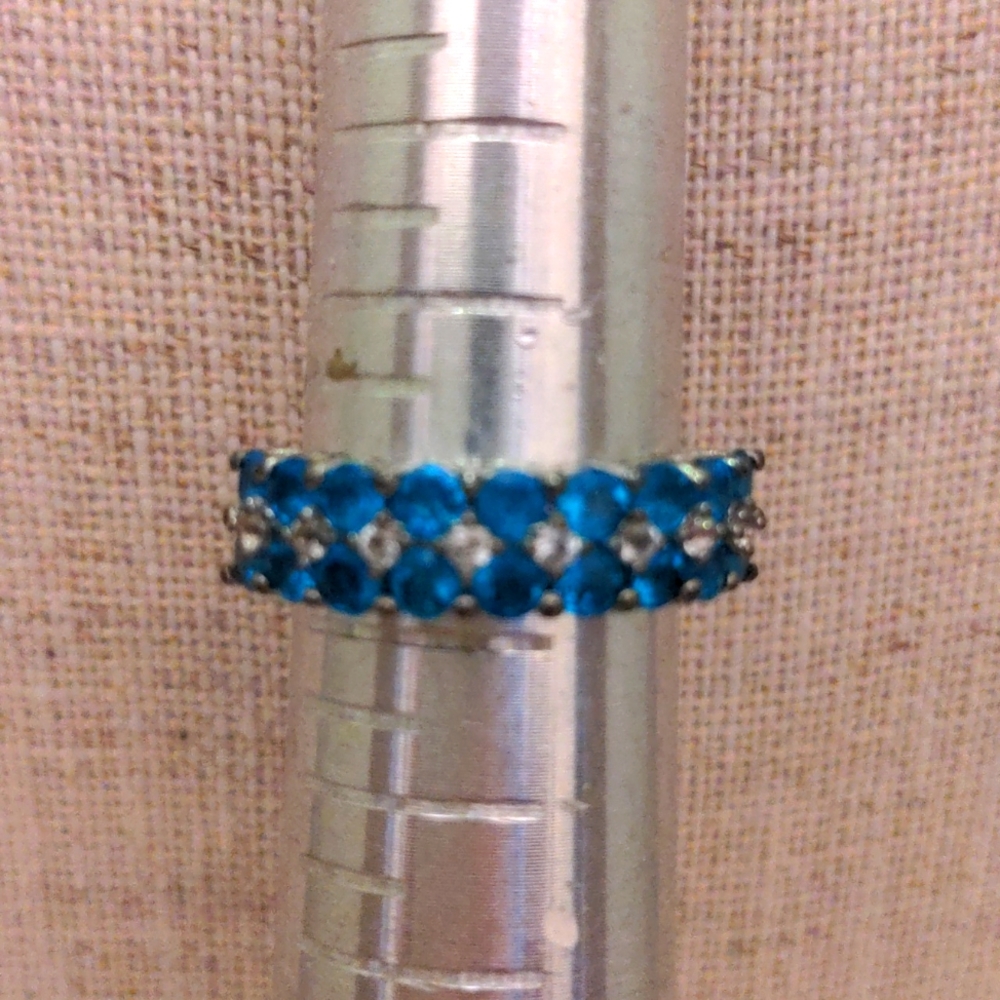 New JTV Neon appatite sterling ring  Sz 8  Multi  Blue gemstones, Zircon. Box